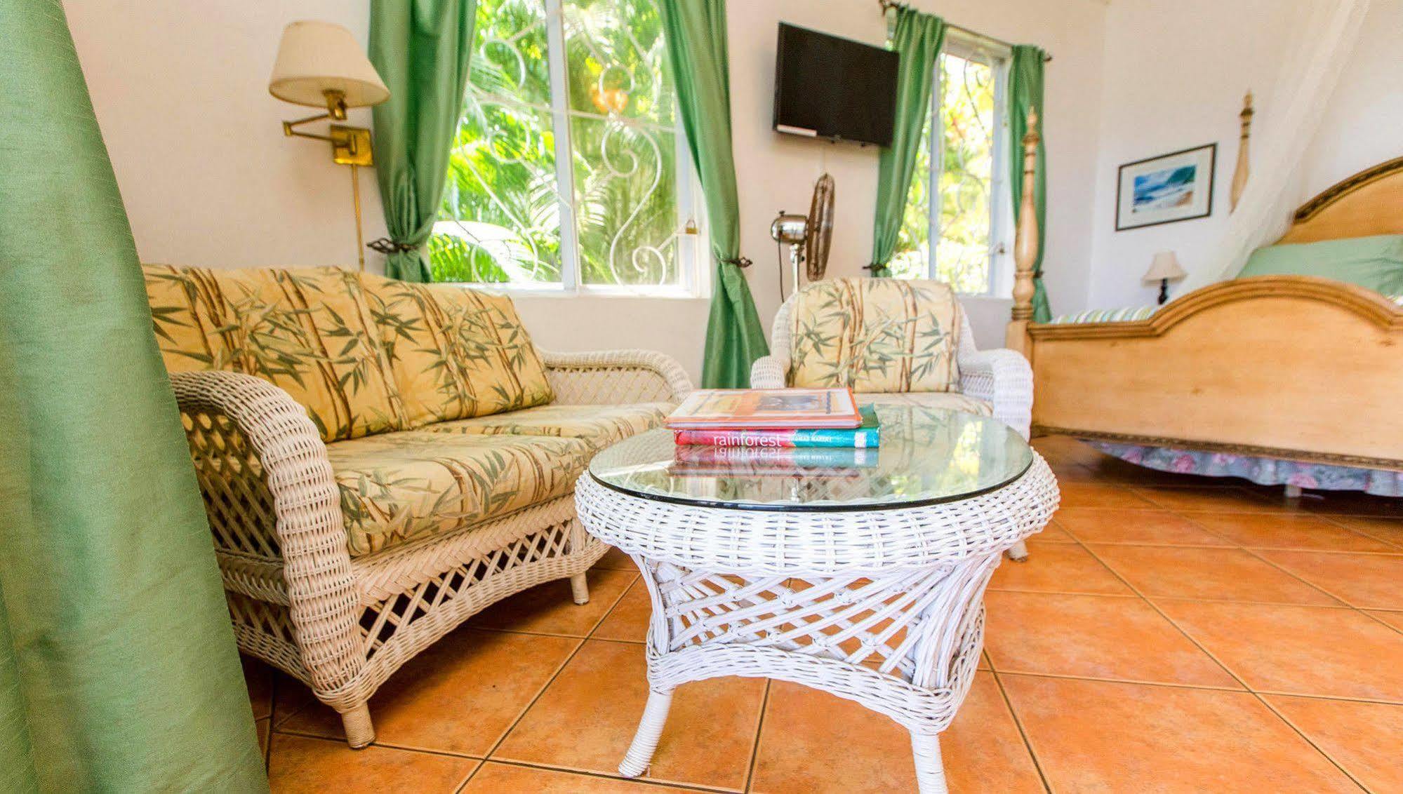 Nature'S Paradise Bed & Breakfast Marigot Bay Eksteriør bilde