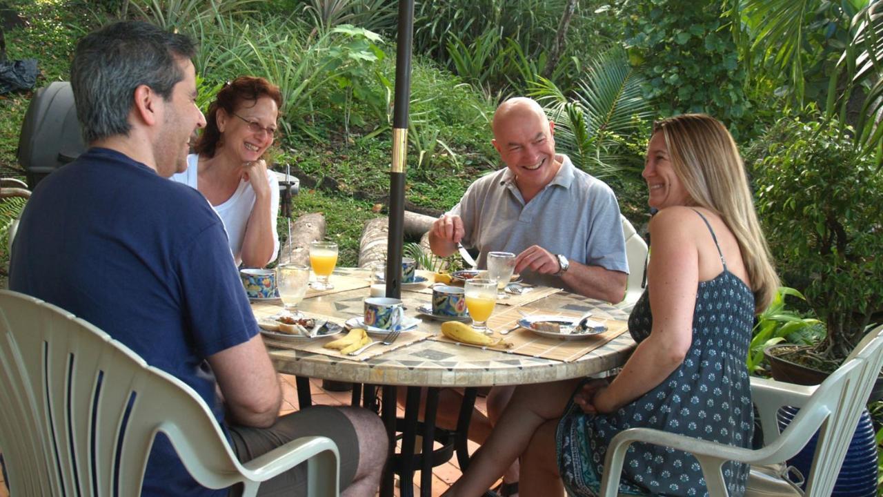 Nature'S Paradise Bed & Breakfast Marigot Bay Eksteriør bilde